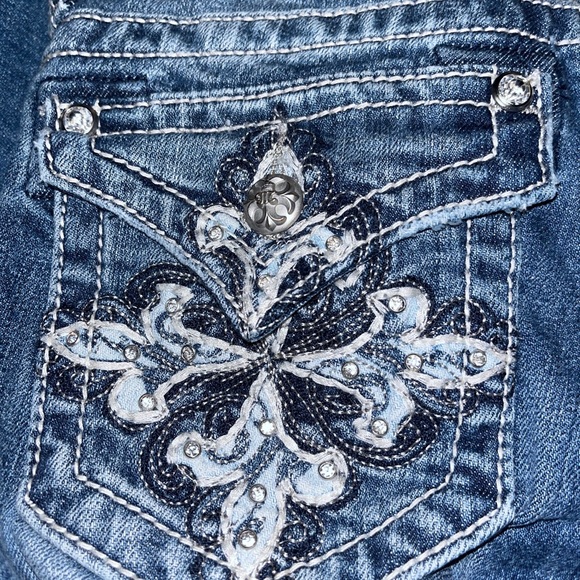 Miss me jeans size 25 and few 26s - Picture 7 of 10